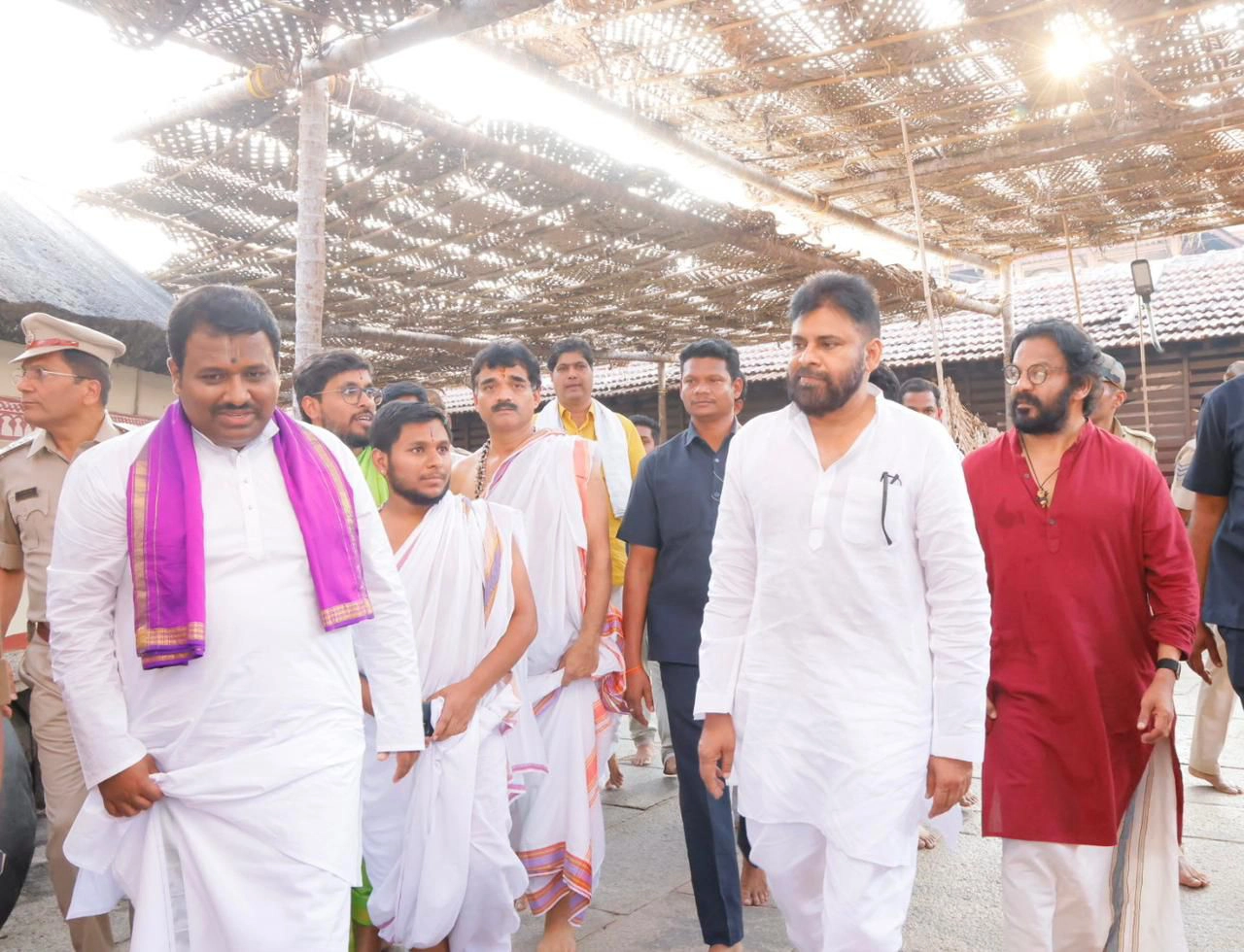 Pawan Kalyan Visits Udupi Sri Krishna Temple