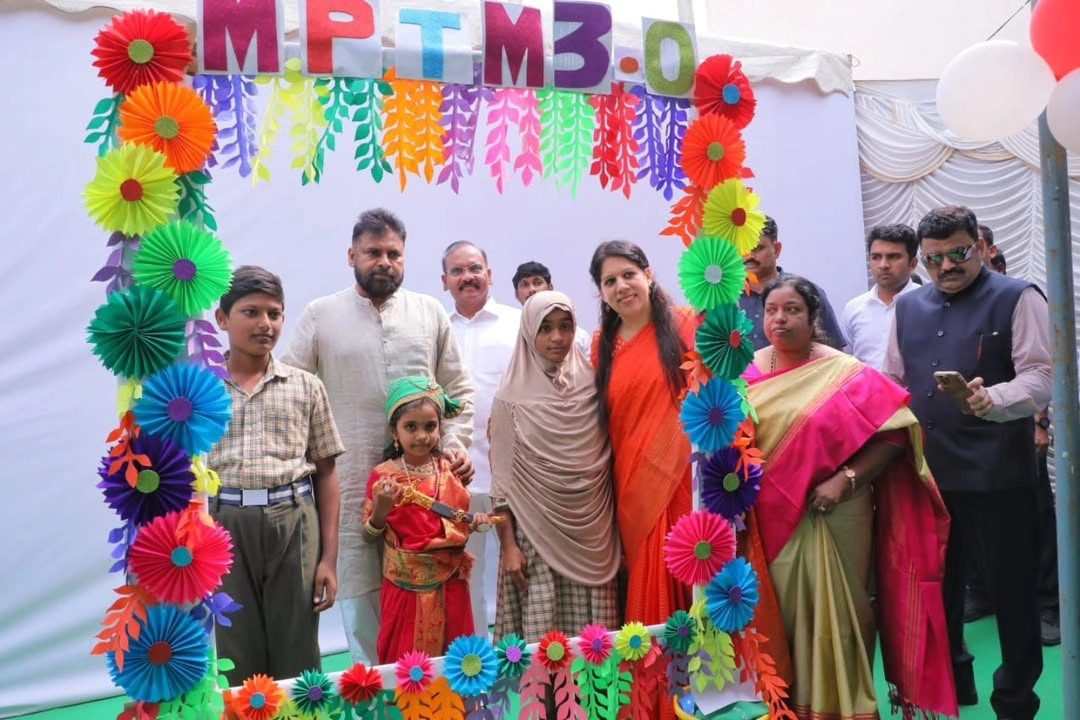 Deputy CM Pawan Kalyan Interacting with students as part of a Mega Parents Teachers meeting at ZPHS Chilakaluripet