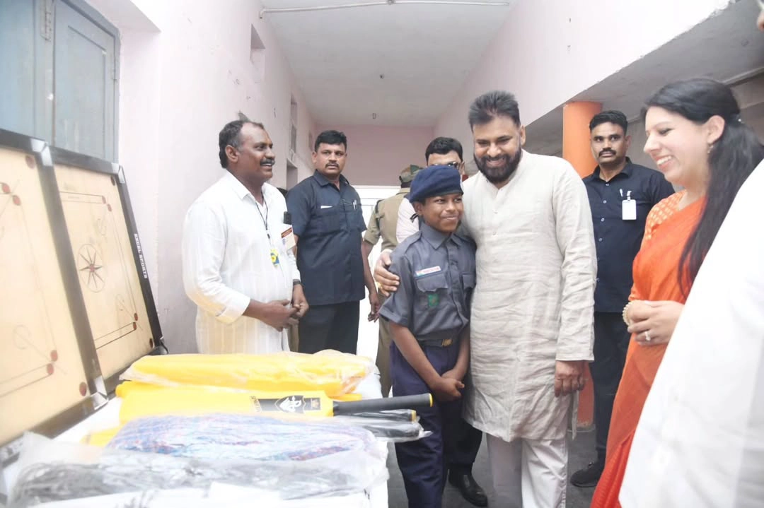 Deputy CM Pawan Kalyan Interacting with students as part of a Mega Parents Teachers meeting at ZPHS Chilakaluripet