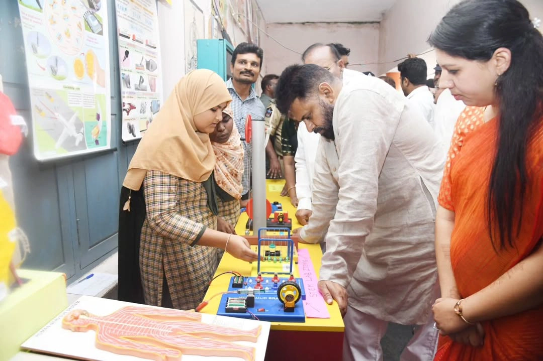 Deputy CM Pawan Kalyan Interacting with students as part of a Mega Parents Teachers meeting at ZPHS Chilakaluripet