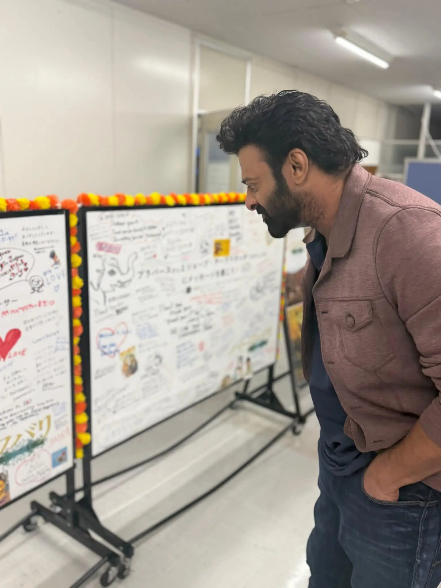 Prabhas Japan photos are going viral on social media (1)