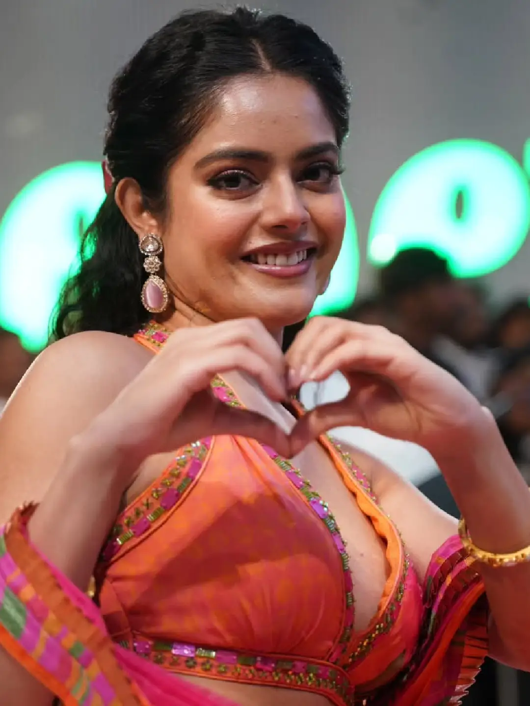 Raja Saab Beauty Riddhi Kumar latest photos (1)