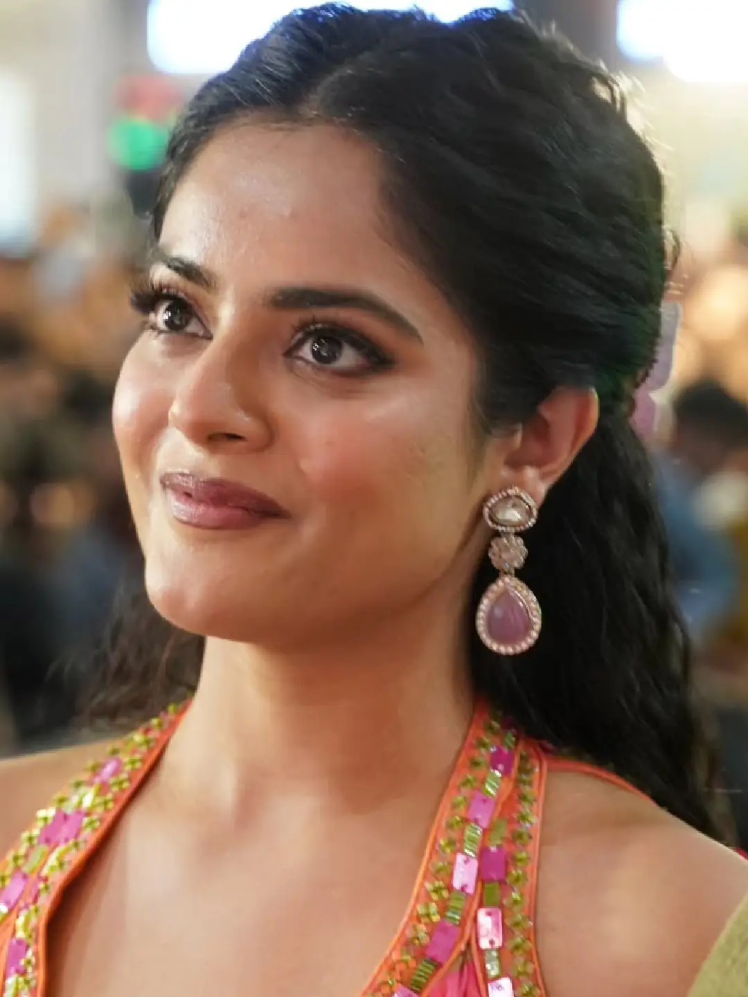 Raja Saab Beauty Riddhi Kumar latest photos (1)