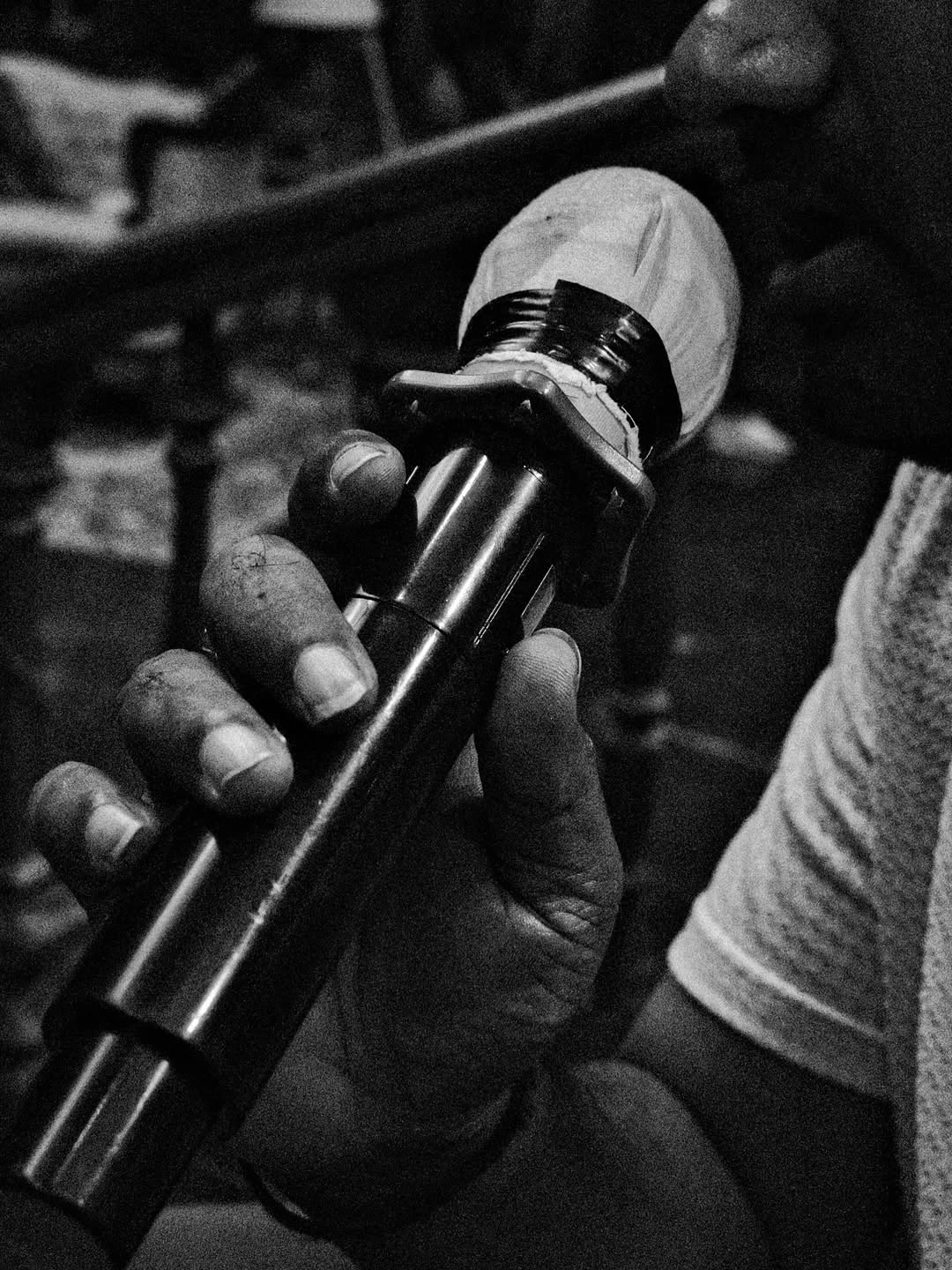 Director Maruthi Daughter Hiya Shares Prabhas Rajasaab Working Stills