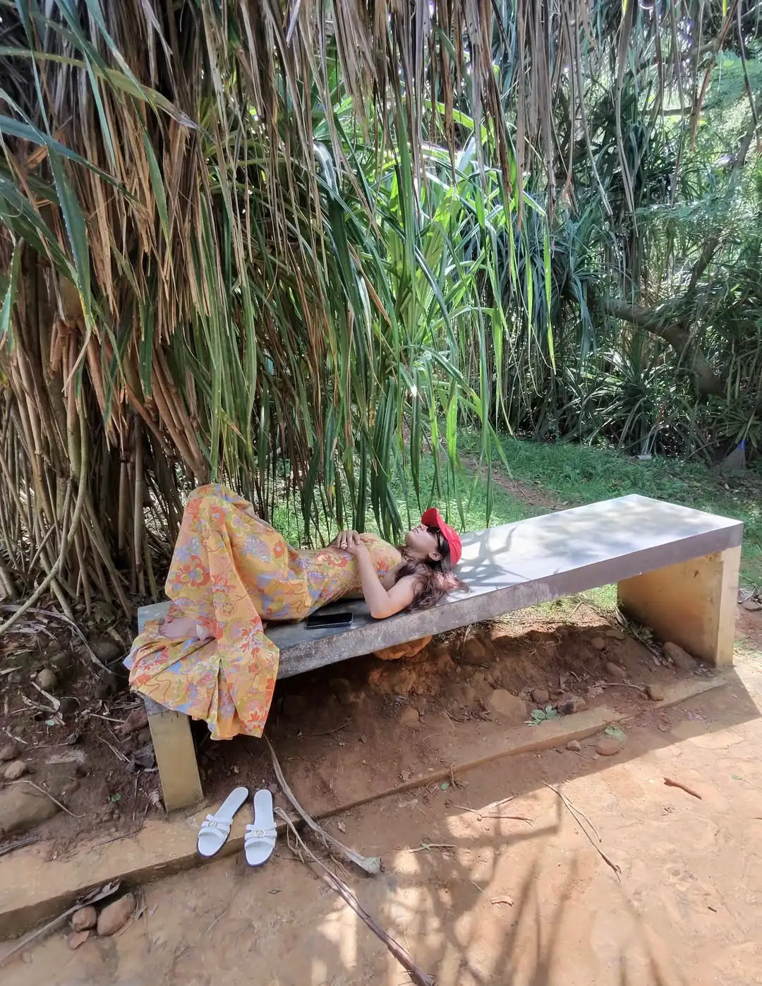 Rashmika Mandanna Enjoying Vacation in Sri Lanka with Friends