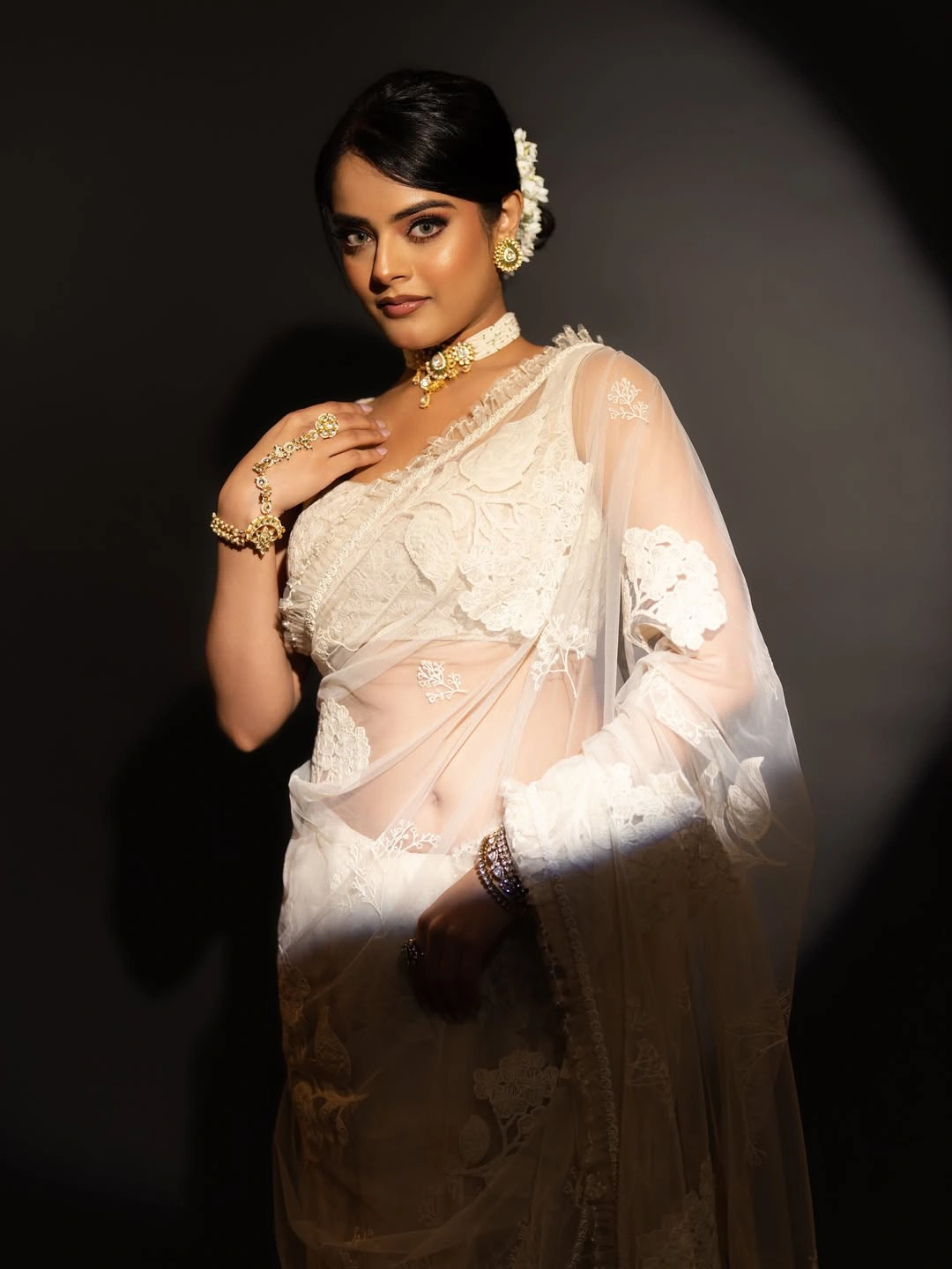 Riddhi Kumaar Stunning Looks in Prabhas Gifted White Saree