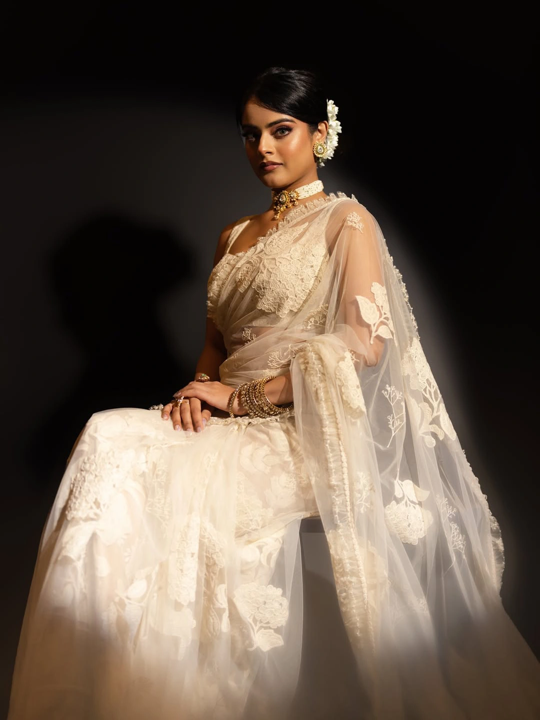 Riddhi Kumaar Stunning Looks in Prabhas Gifted White Saree