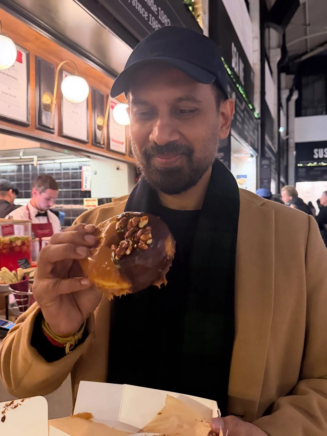 Samantha Vacation to Portugal with her Husband Raj Nidimoru