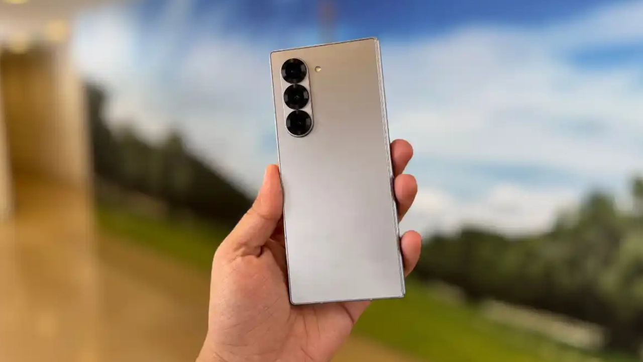 Samsung Galaxy Z Fold 6