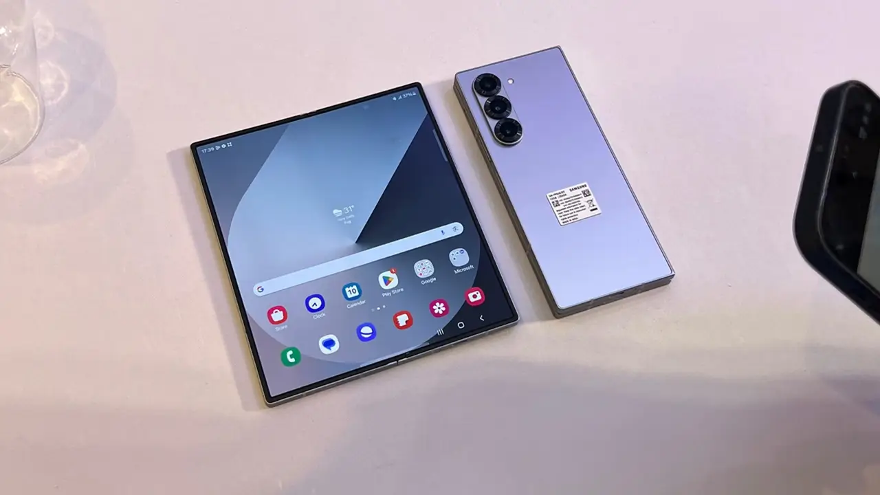Samsung Galaxy Z Fold 6