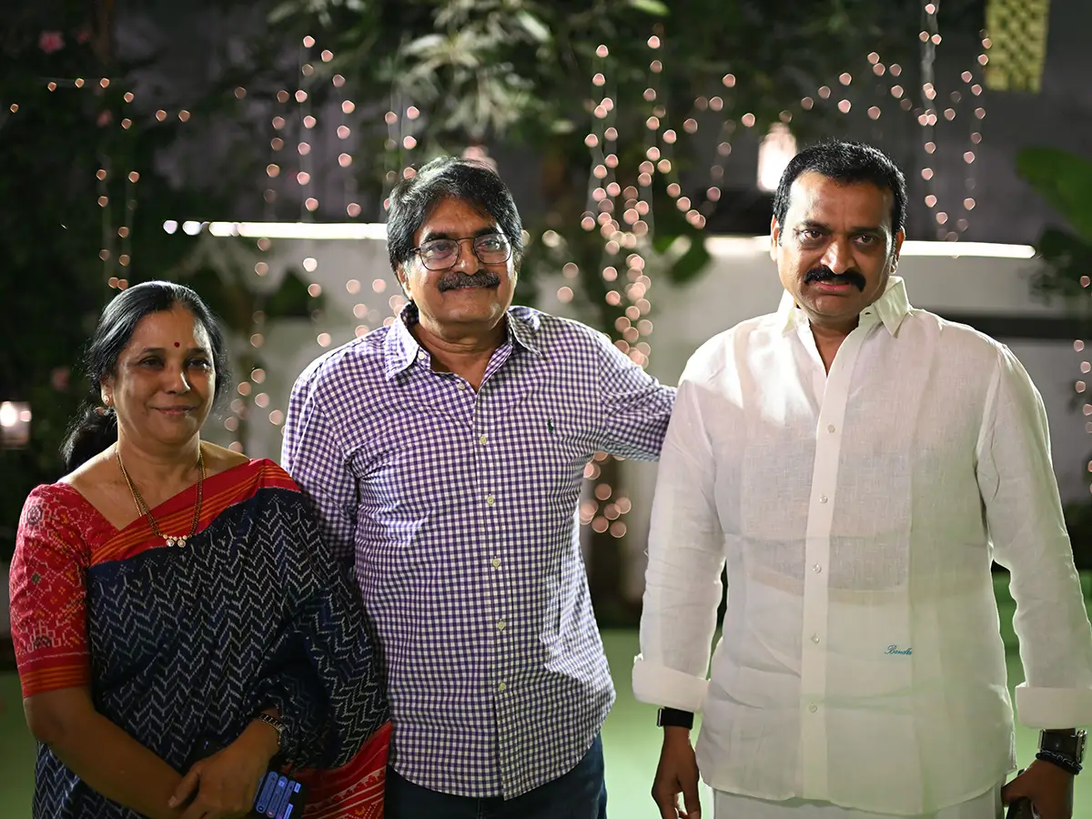 Srinivasa Kalyanam grandly celebrated at producer Bandla Ganesh house (1)