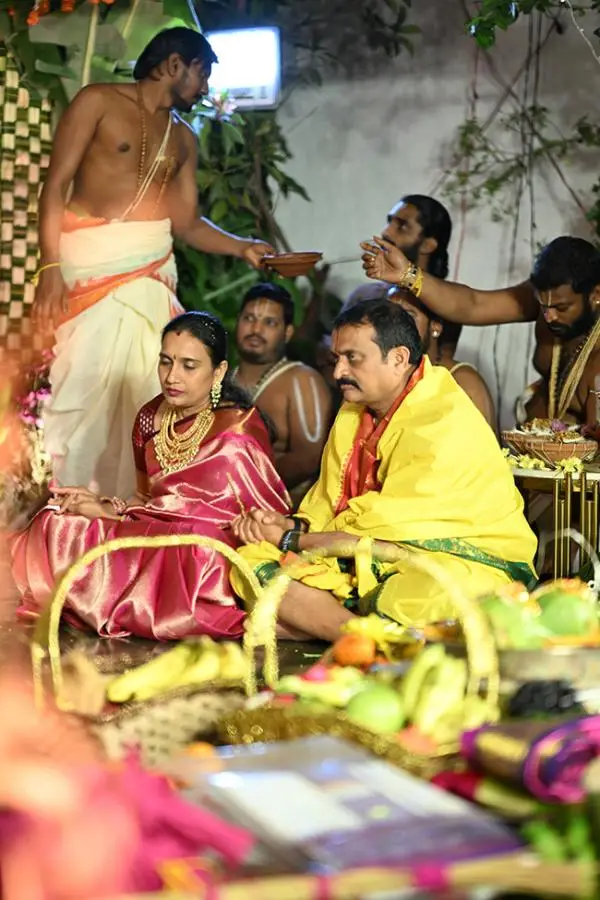 Srinivasa Kalyanam grandly celebrated at producer Bandla Ganesh house (1)
