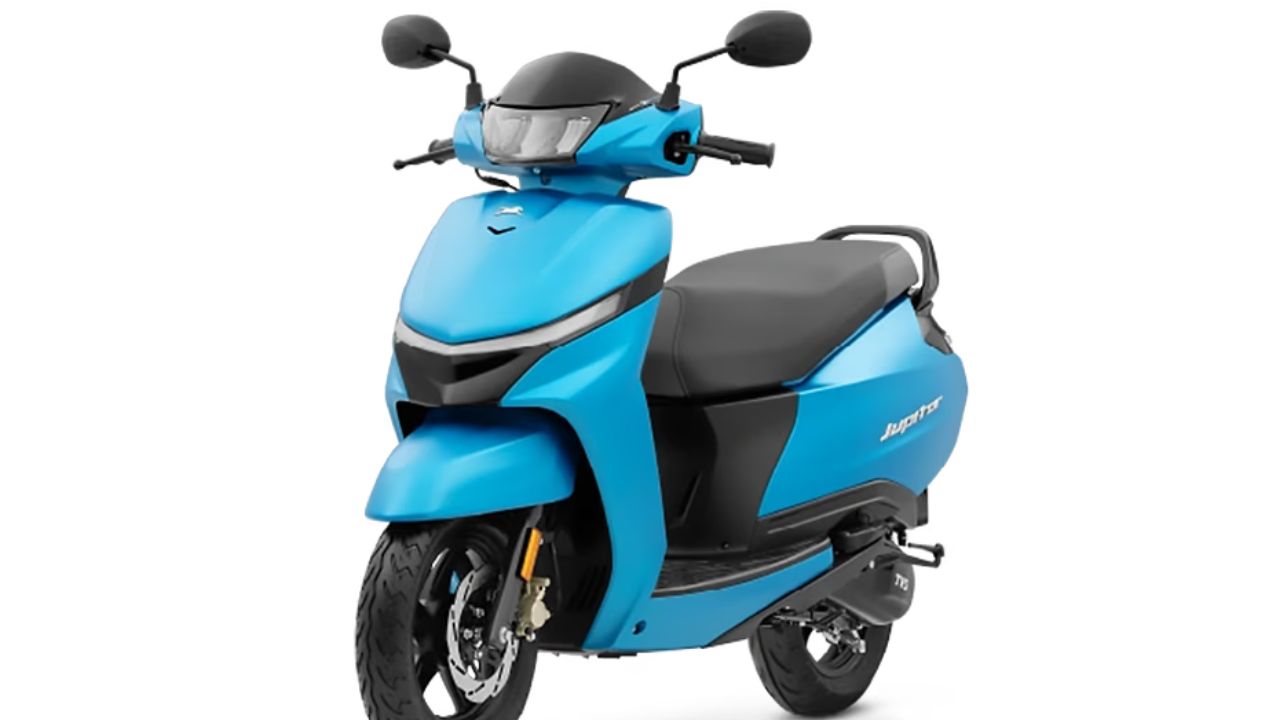 EV స్కూటర్ కొనాలనుకుంటున్నారా? నవంబర్ లో సేల్స్ అదుర్స్.. టాప్ సెల్లింగ్ స్కూటర్ ఇదే..