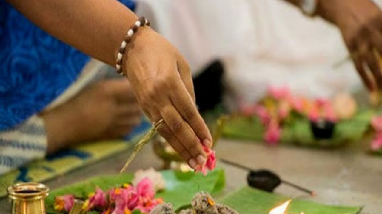 పితృతర్పణములు ఎందుకు చేయాలి?