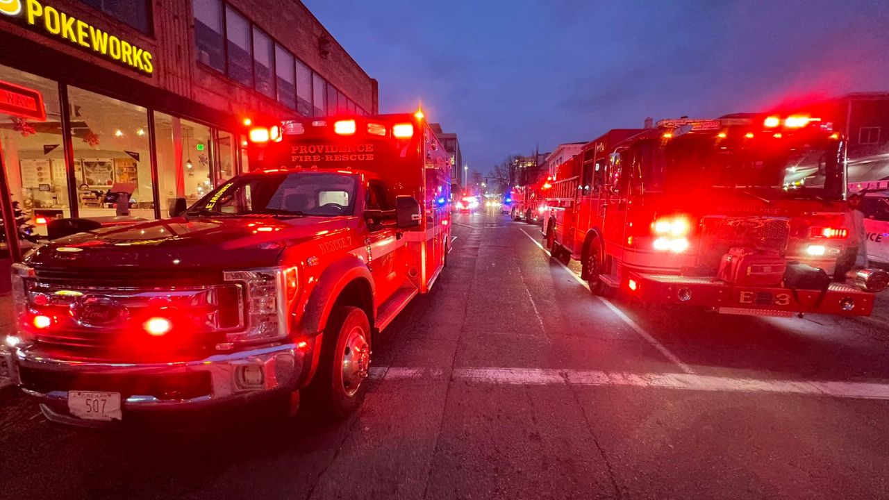 వర్సిటీలో విద్యార్థులకు ఫైనల్ ఎగ్జామ్స్‌ జరుగుతుండగా కాల్పుల కలకలం.. ఇద్దరి మృతి, 8 మందికి గాయాలు