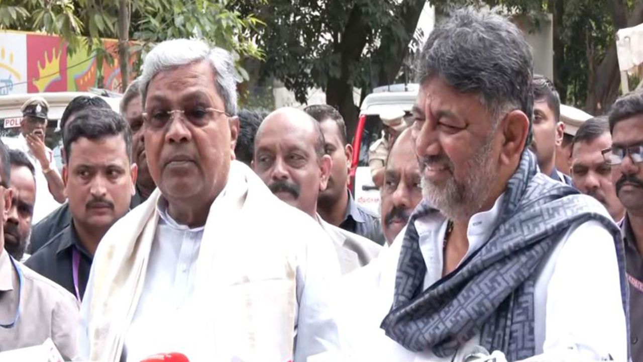 కర్ణాటకలో సీఎం మార్పు.. సిద్ధరామయ్య సంచలన కామెంట్స్.. అదే జరిగితే డీకే శివకుమారే సీఎం..