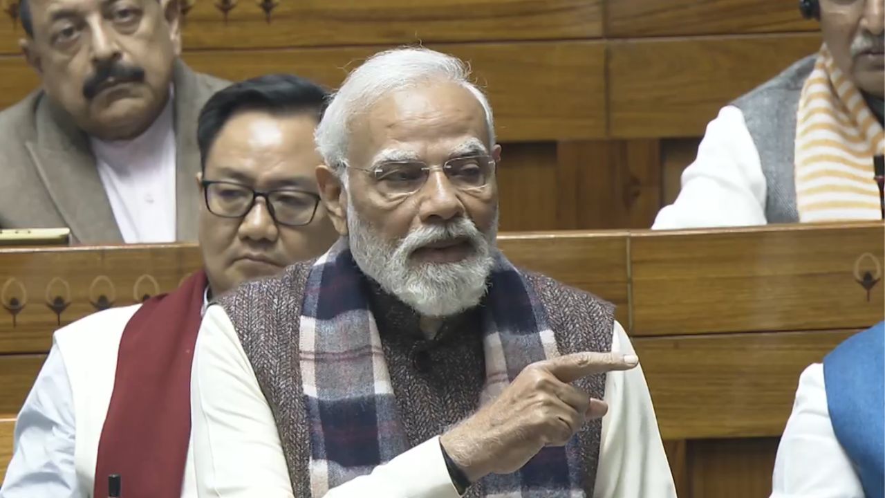 వారికి వందేమాతరం గేయం చిరాకు తెప్పిస్తుందని నెహ్రూ భావించారు: లోక్‌సభలో మోదీ