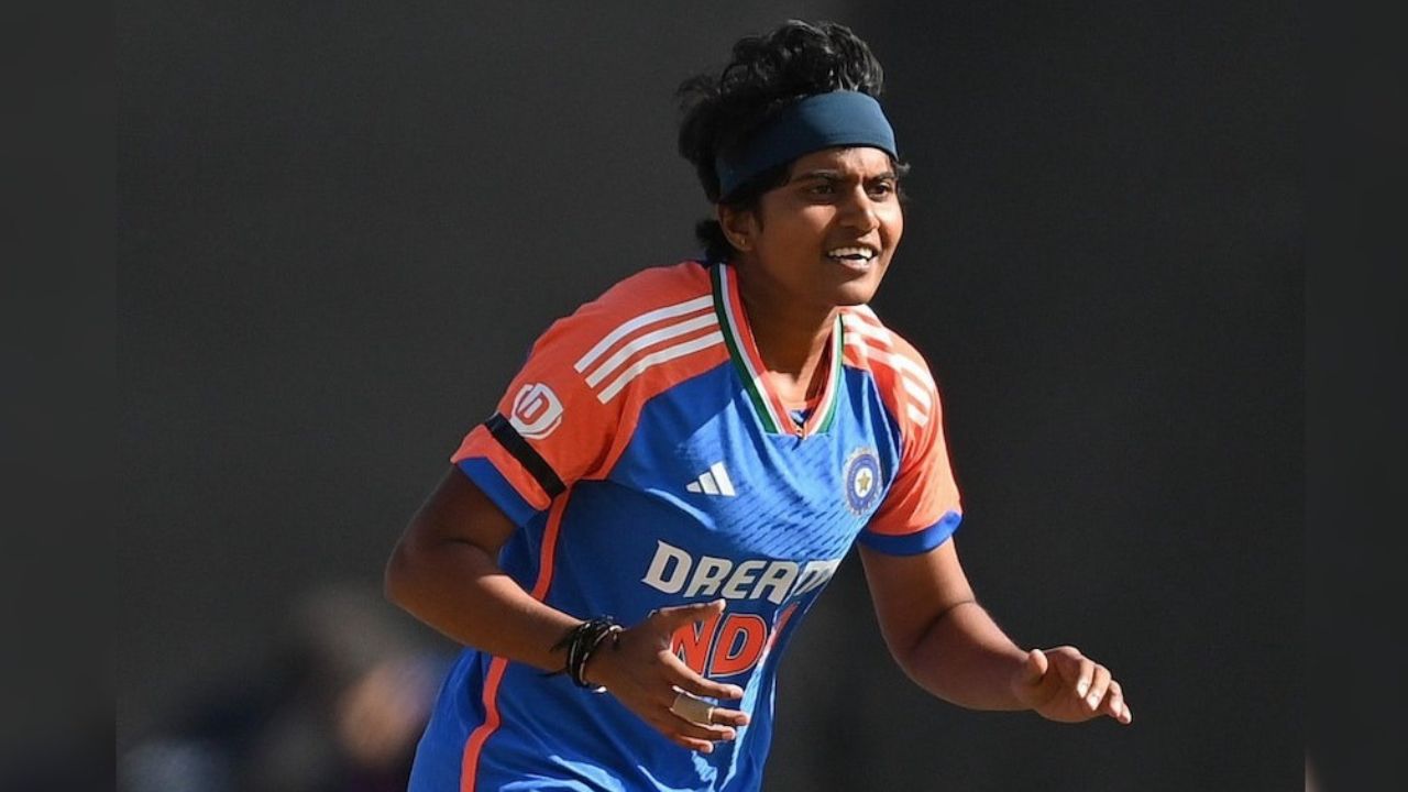 AP Cabinet Decisions: క్రికెటర్ శ్రీచరణికి 2.5 కోట్ల నగదు, 500 గజాల ఇంటి స్థలం.. గ్రూప్ 1 ఉద్యోగం..