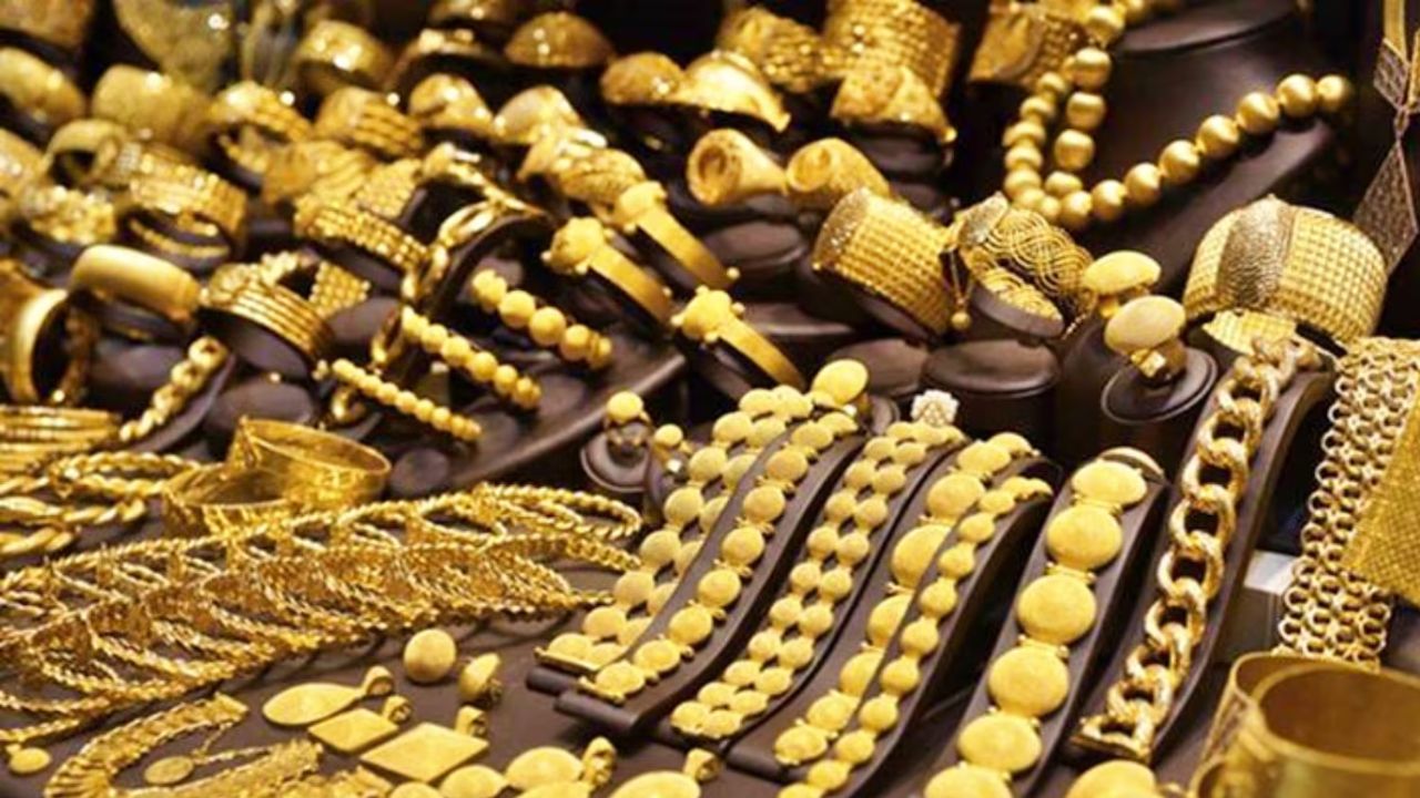 మళ్లీ పెరిగిన బంగారం ధర.. హైదరాబాద్‌, విజయవాడలో ధరలు ఎలా ఉన్నాయంటే?