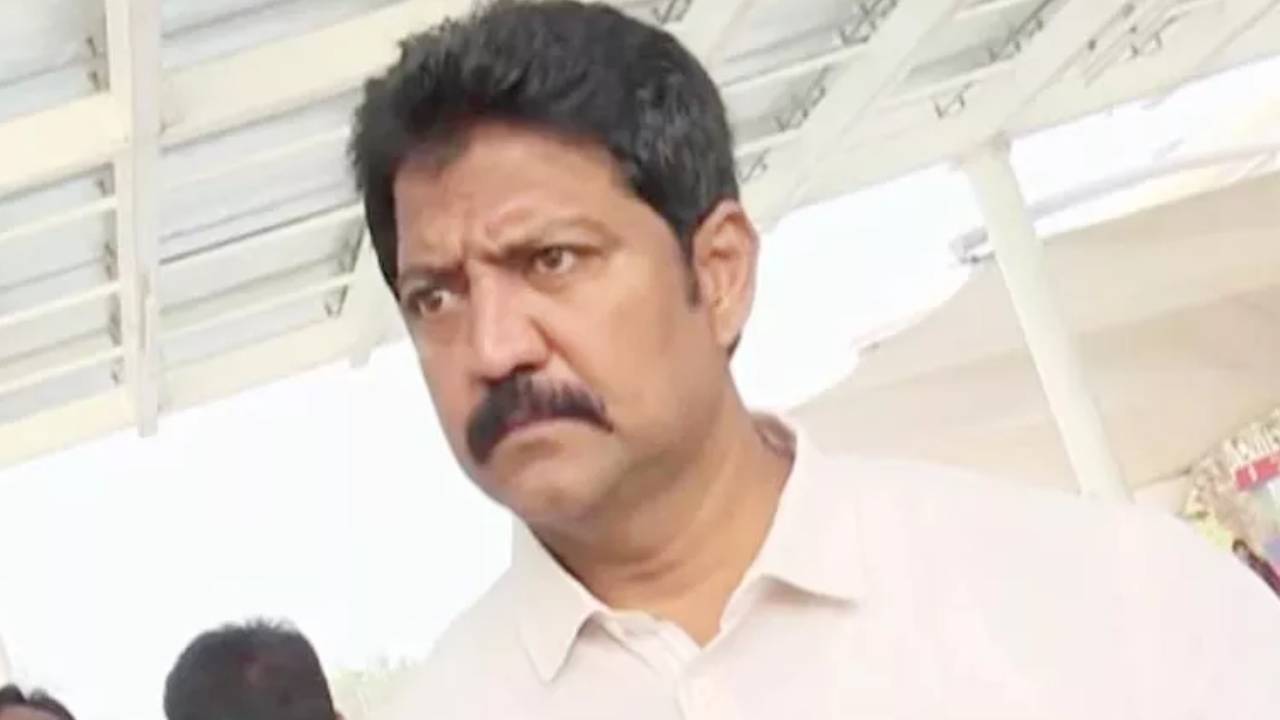 Vallabhaneni Vamsi : వల్లభనేని వంశీకి బిగ్ షాక్.. మరో కేసు నమోదు