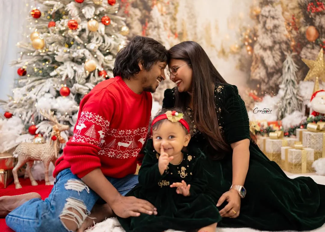 Jabardasth Yadamma Raju Christmas Celebrations with Family