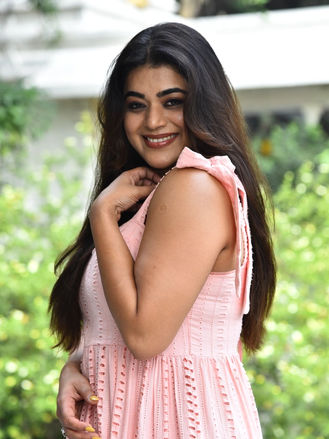 Yamini Bhaskar Cute Chubby Looks
