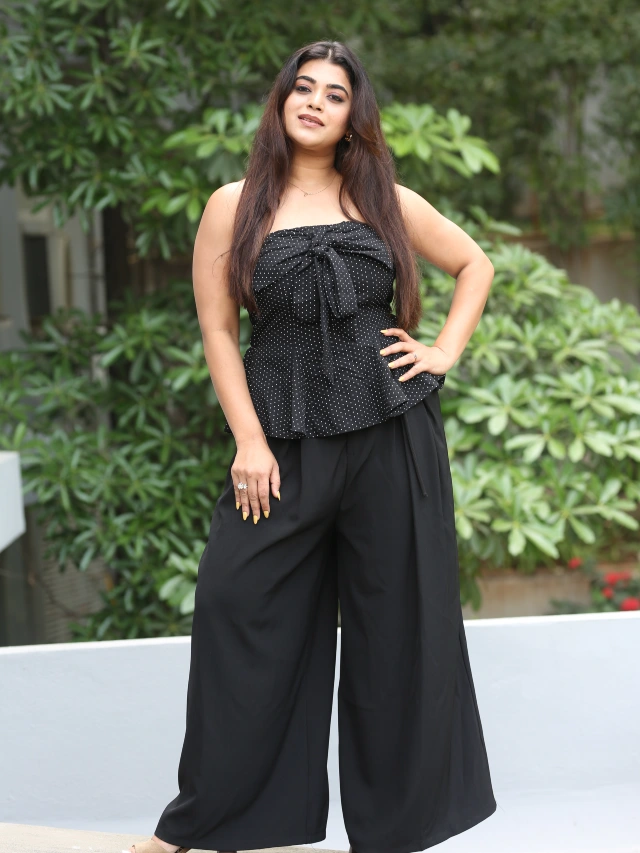 Yamini Bhaskar Cute Chubby Looks