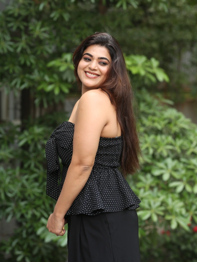 Yamini Bhaskar Cute Chubby Looks