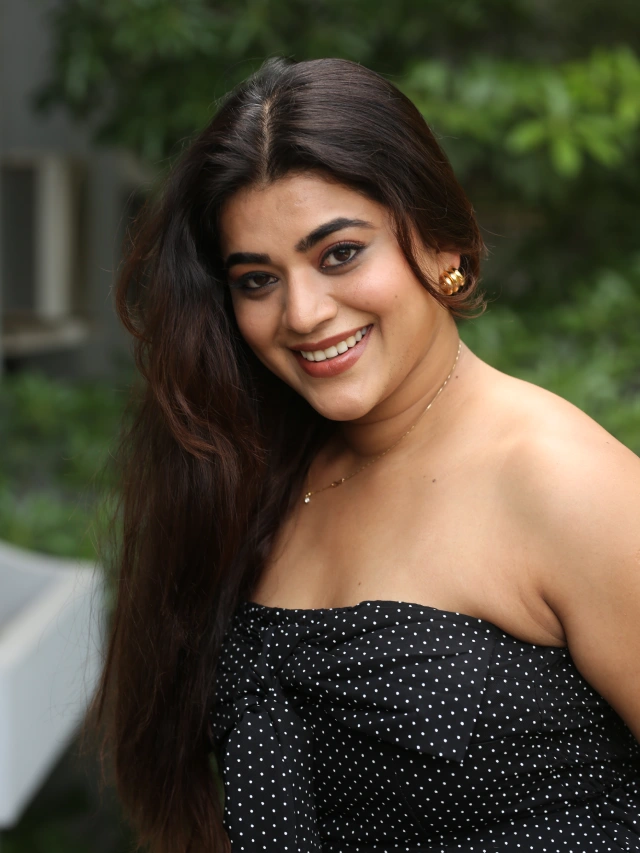 Yamini Bhaskar Cute Chubby Looks