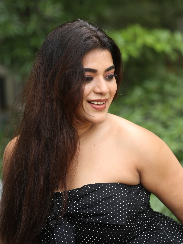 Yamini Bhaskar Cute Chubby Looks