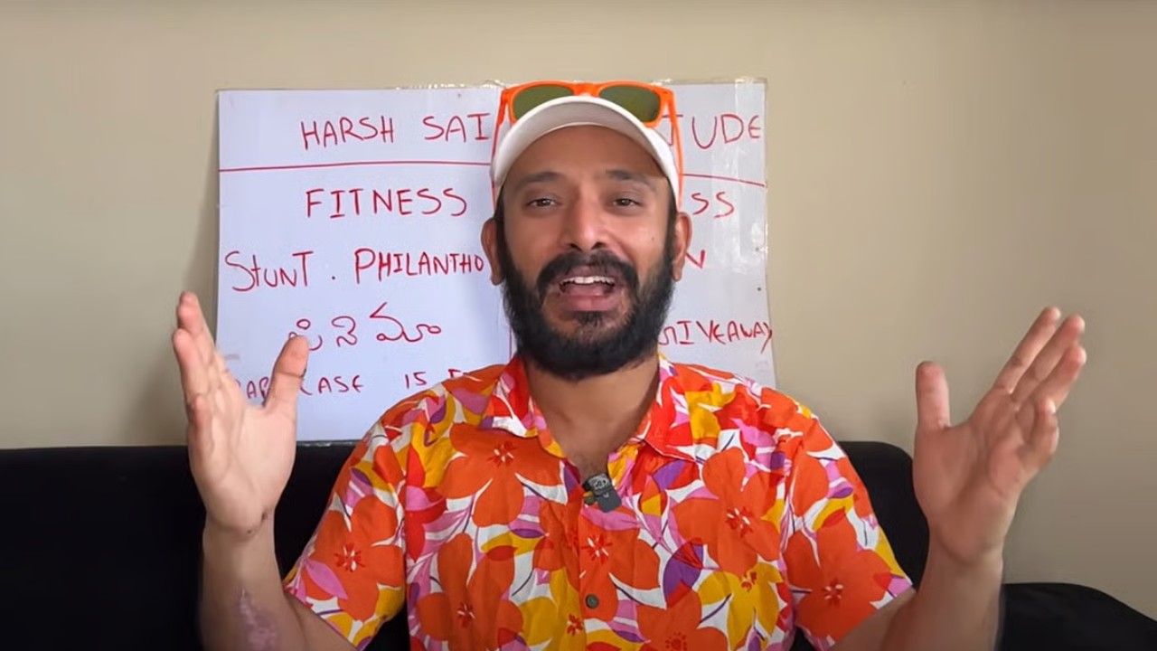 Anvesh : యూట్యూబర్ అన్వేష్ కి షాక్.. పోలీస్ స్టేషన్ లలో వరుస ఫిర్యాదులు..