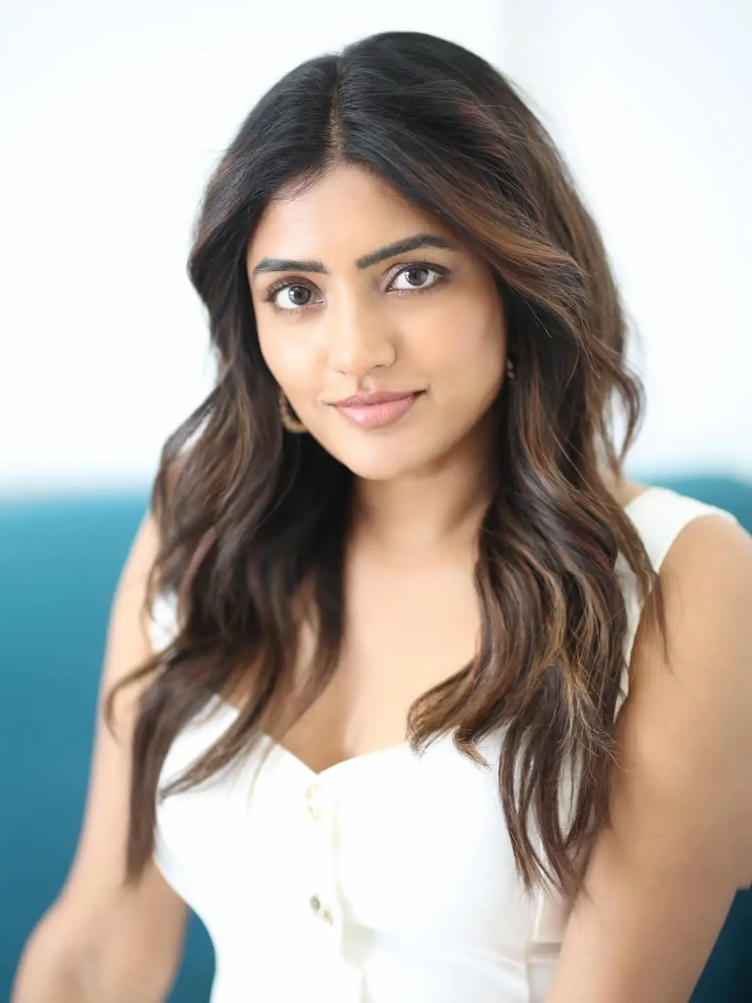 glamour beauty Eesha Rebba latest photos (1)