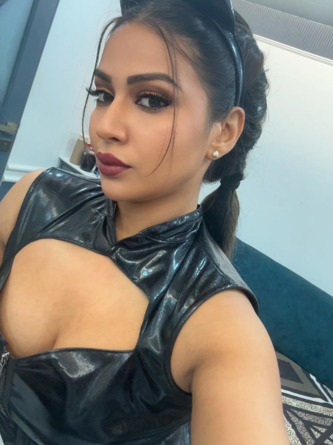 Inaya Sulthana Working Stills form Aha Web Series 3 Roses