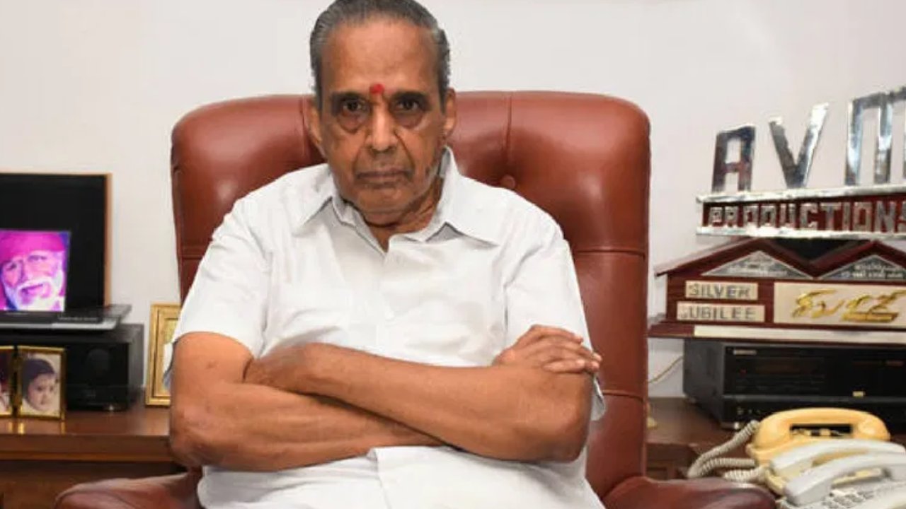 AVM Saravanan : సినీ పరిశ్రమలో విషాదం.. ఒకప్పటి అగ్ర నిర్మాణ సంస్థ అధినేత.. స్టార్ నిర్మాత కన్నుమూత..
