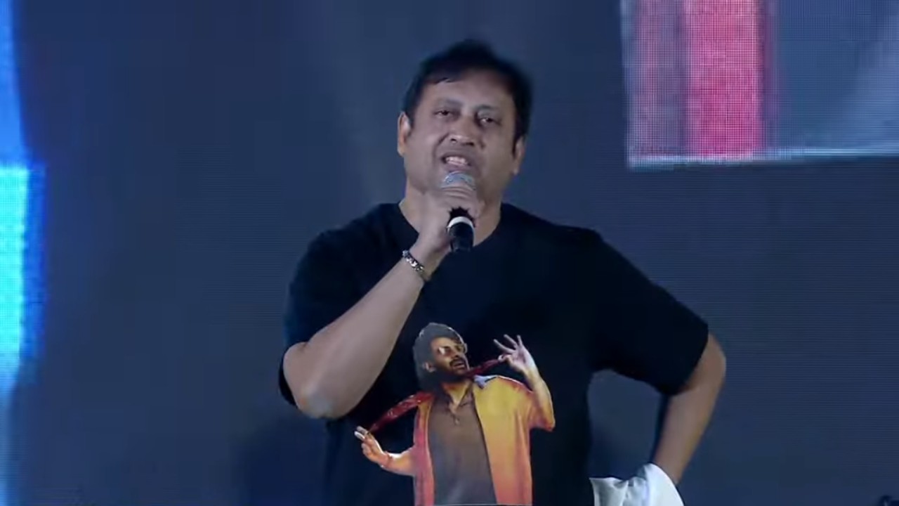 Producer SKN : యూరప్ లో ప్రభాస్ కి పెద్ద విల్లా ఉంది.. ఆ మాట చెప్పాడని తెలిసి కన్నీళ్లు వచ్చాయి.. SKN వైరల్ స్పీచ్..