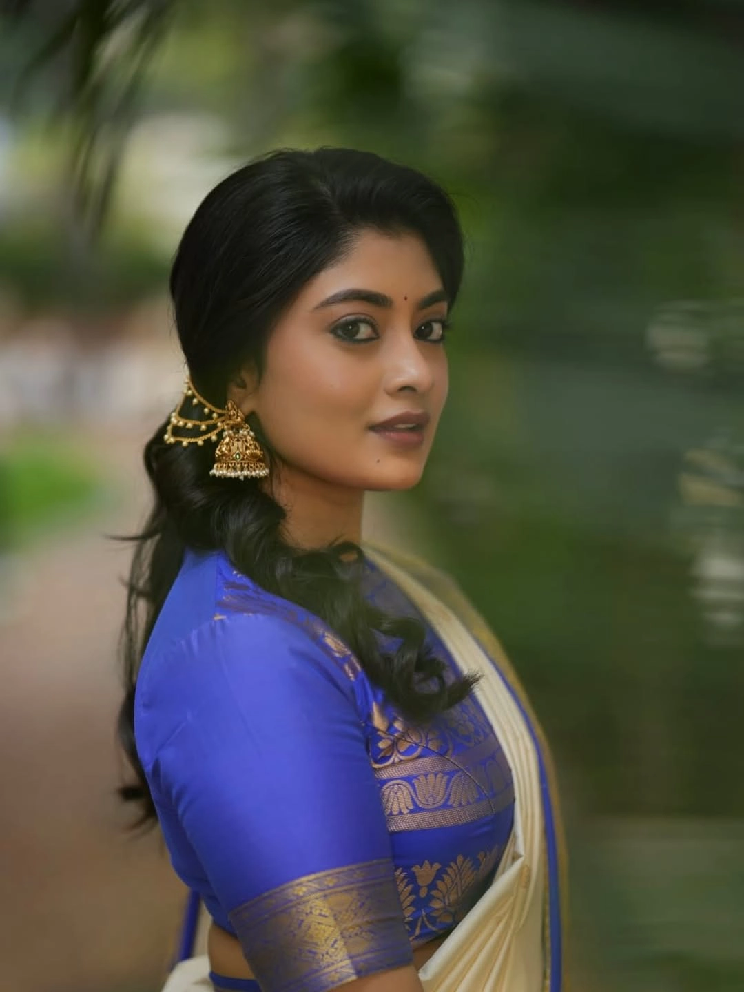 Ammu Abhirami Who Acted in Rajasaab Movie