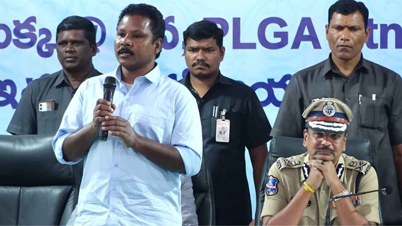 Barse Deva: మావోయిస్టు పార్టీకి భారీ ఎదురుదెబ్బ.. తెలంగాణ డీజీపీ ఎదుట లొంగిపోయిన అగ్రనేత.. హిడ్మా తర్వాత ఇతడే