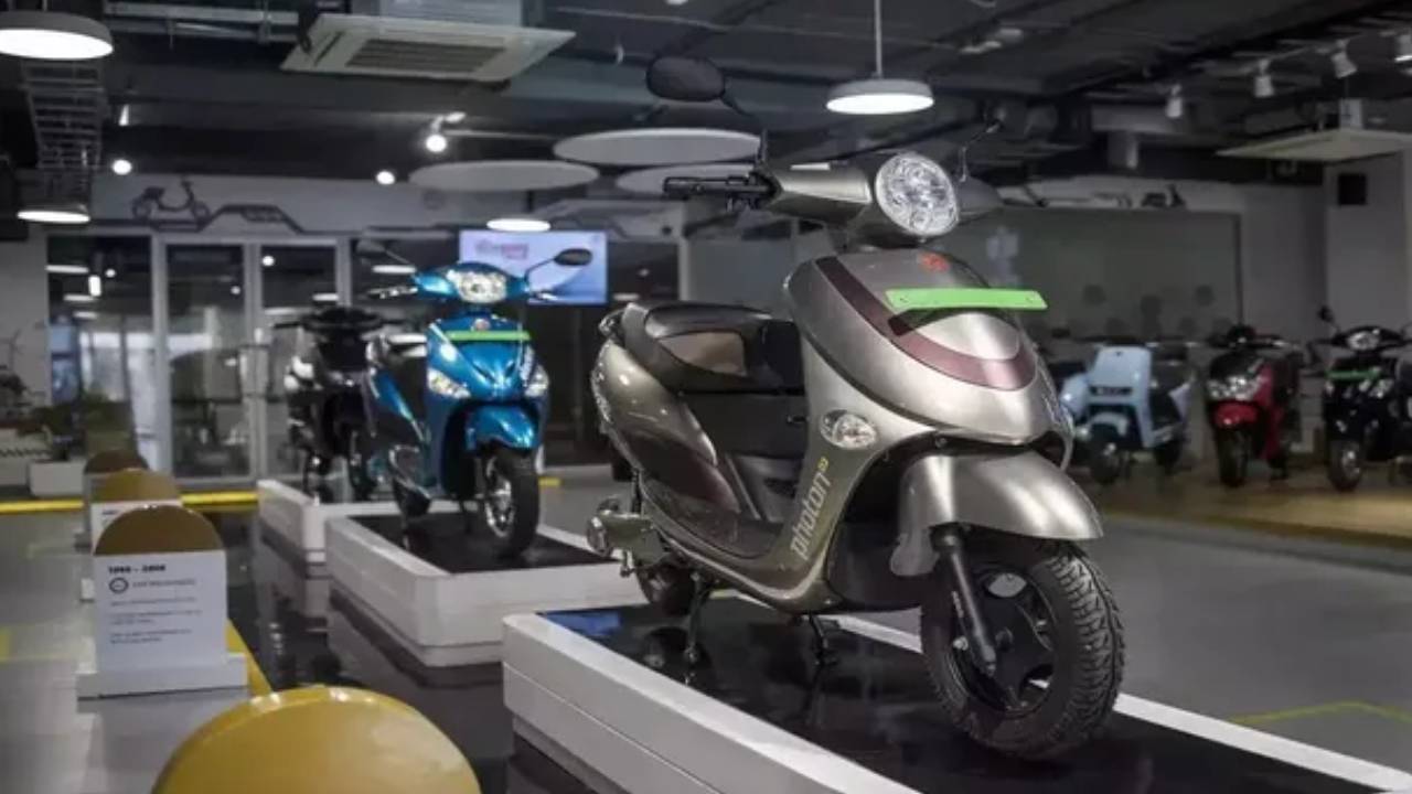 Telangana Govt : ప్రభుత్వ ఉద్యోగులకు బంపర్ ఆఫర్.. ఆ వాహనాలు కొనుగోళ్లపై 20శాతం డిస్కౌట్‌..