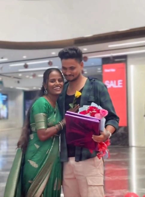 Jabardasth Faima Celebrate her Boyfriend Praveen Birthday