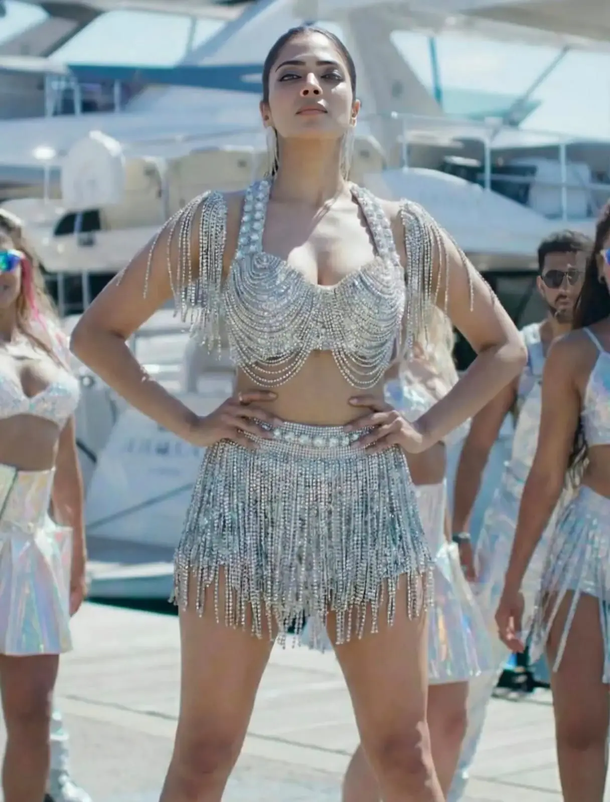 Malavika mohanan hot photos from the Raja Saab Nache Nache song. (1)