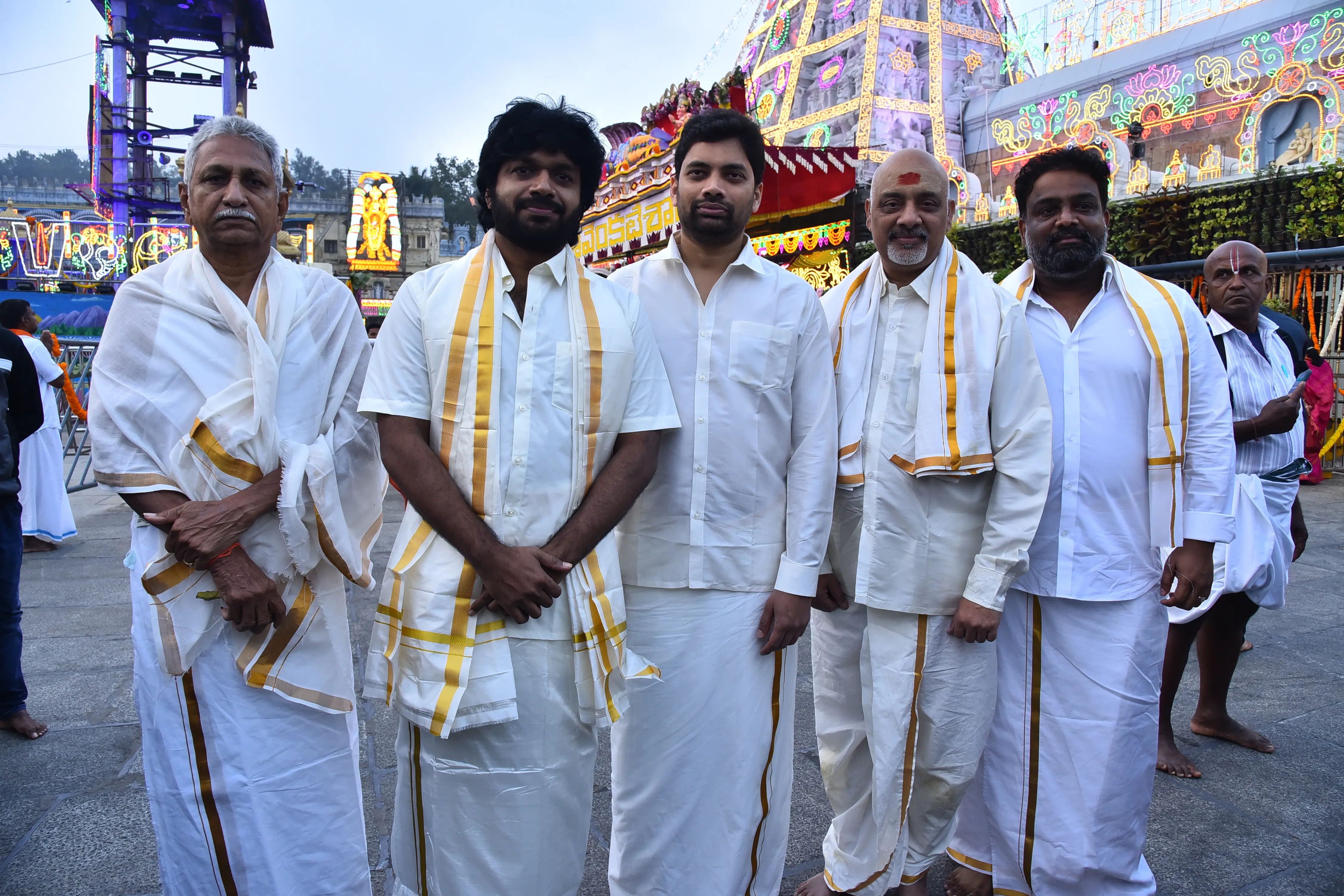 Mana ShankaraVaraprasad garu movie team went to Tirumala. (2)