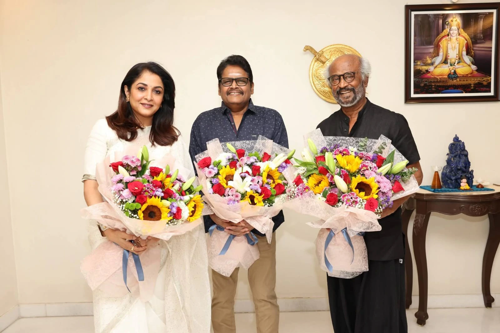 Narasimha Reunion Rajinikanth Ramyakrishna Meet Photos