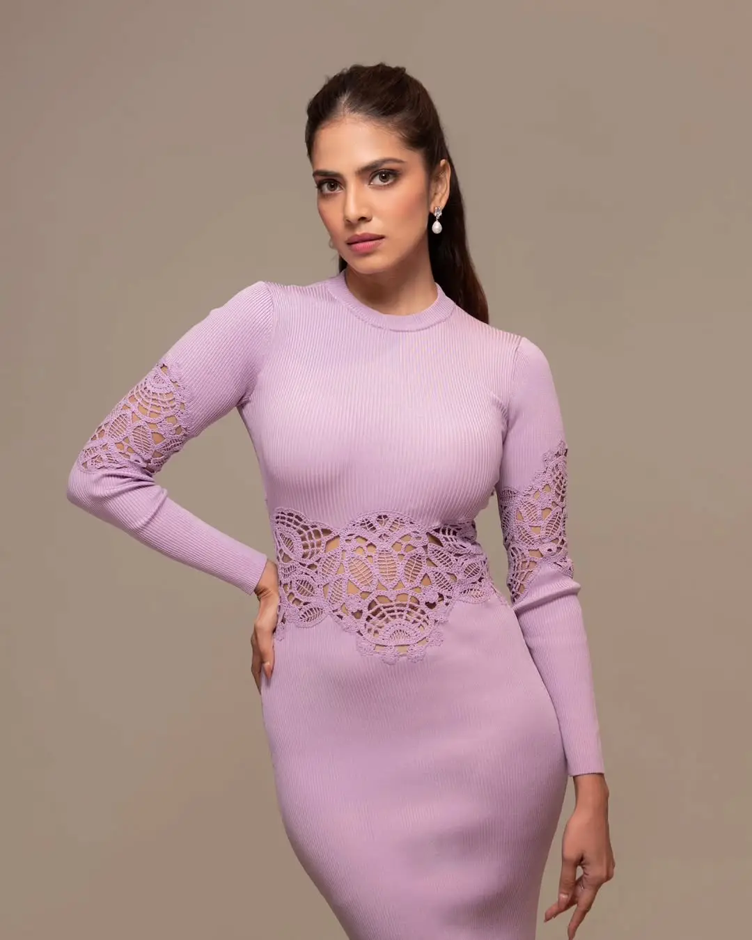 Raja Saab beauty Malavika Mohanan latest photos (1)