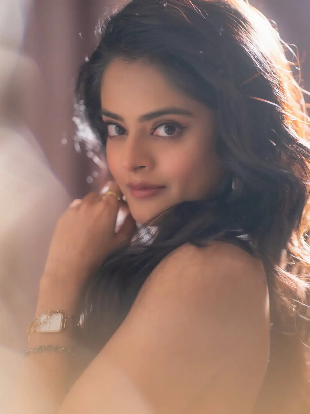 Raja Saab beauty Riddhi Kumar latest photos (1)