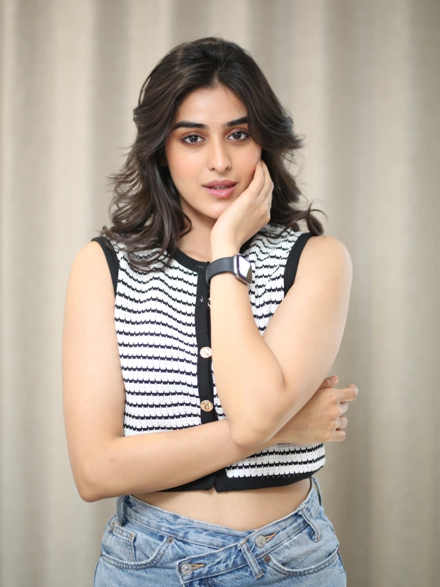 Sakshi Vaidya Trendy Looks