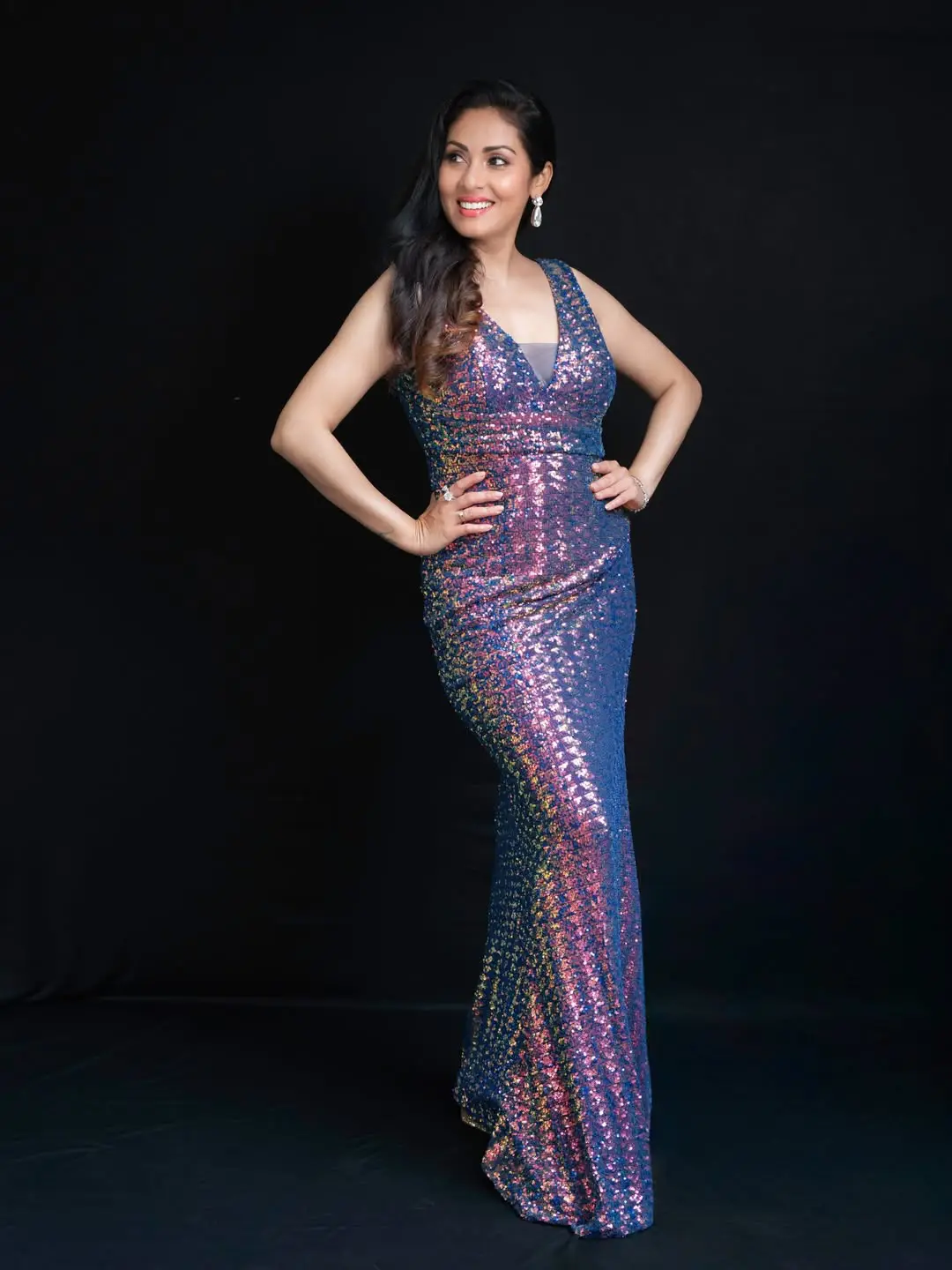 Senior beauty Sada latest photos (1)