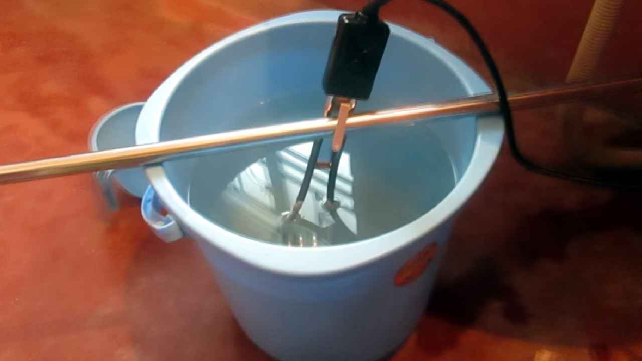 Water Heater: ప్రాణం తీసిన వాటర్ హీటర్.. అక్కాచెల్లెళ్లు మృతి.. ఈ పొరపాట్లు అస్సలు చేయొద్దు