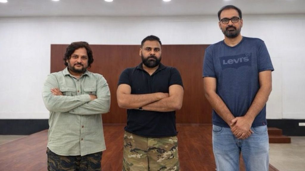 Pawan Kalyan New Movie in Army Back Drop under Surendar Reddy Pawan Hair Style goes Viral 